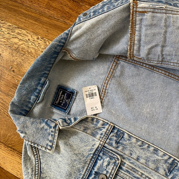 Abercrombie Acid Wash Denim Jacket - Picture 4 of 4